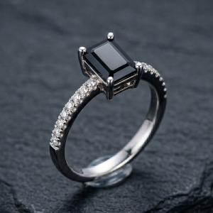 Chowtushkoni Dyuti Women's Ring